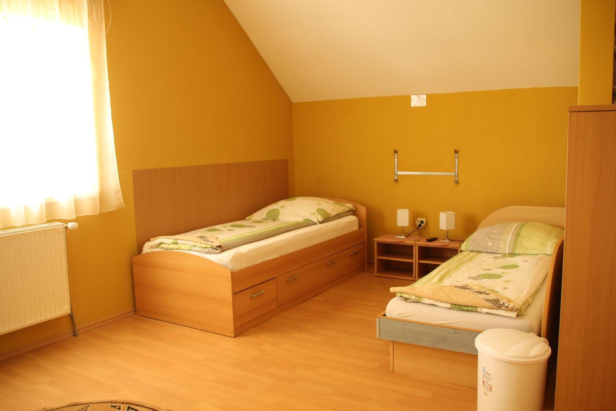 Bed and Breakfast Szasz&Szasz Panzio à Gheorgheni  Extérieur photo